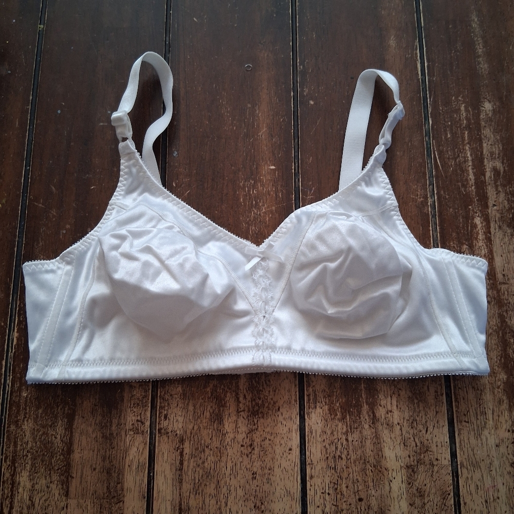 White Bali bra 42 C